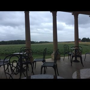 Meet your Posher, Lina